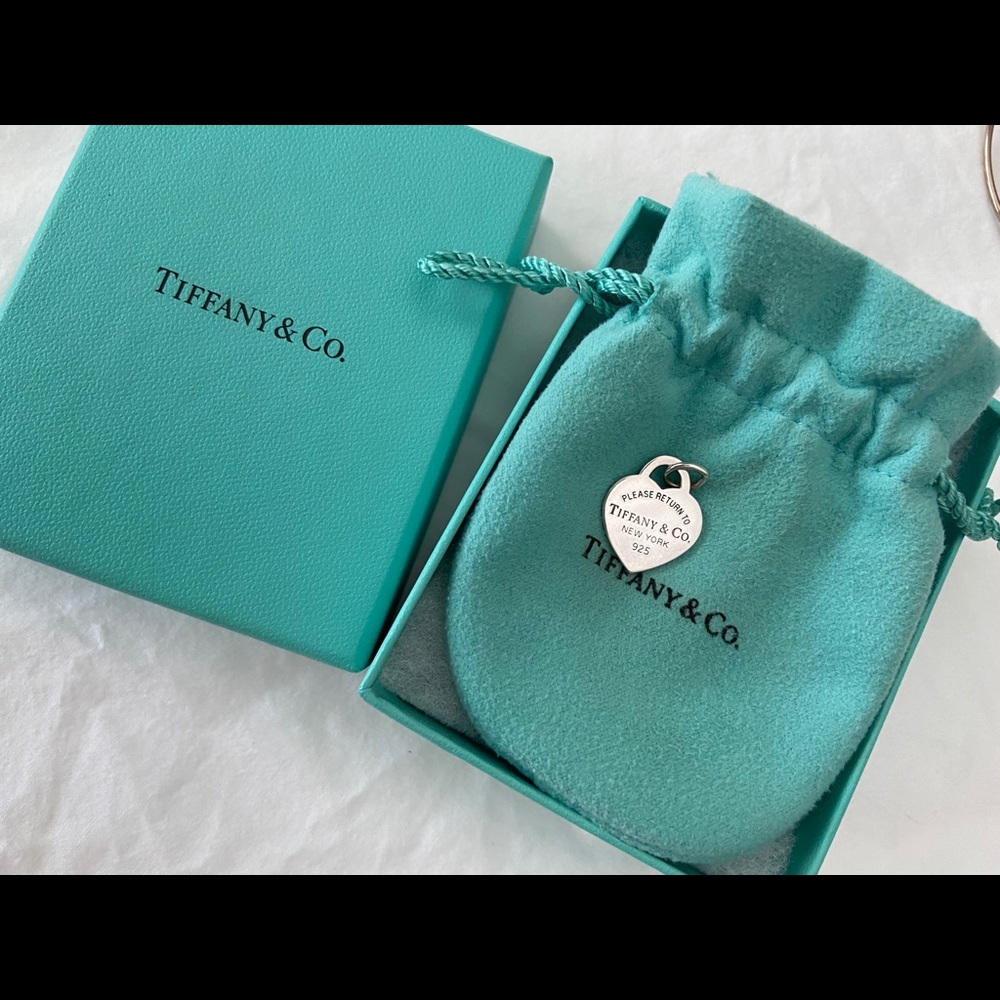 Tiffany & Co Return to Tiffany Heart Tag Pendant